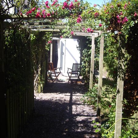 Wishing Well Garden Apartment Wilmington  Eksteriør billede