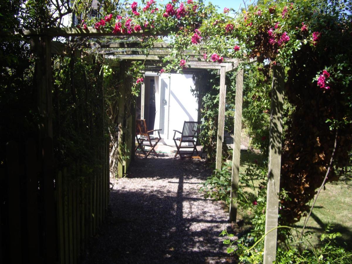 Wishing Well Garden Apartment Wilmington  Eksteriør billede